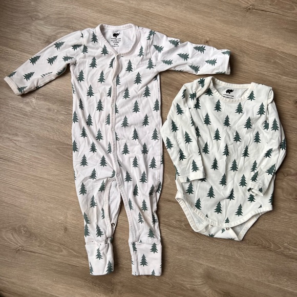 Bundle - Picture 1 of 3